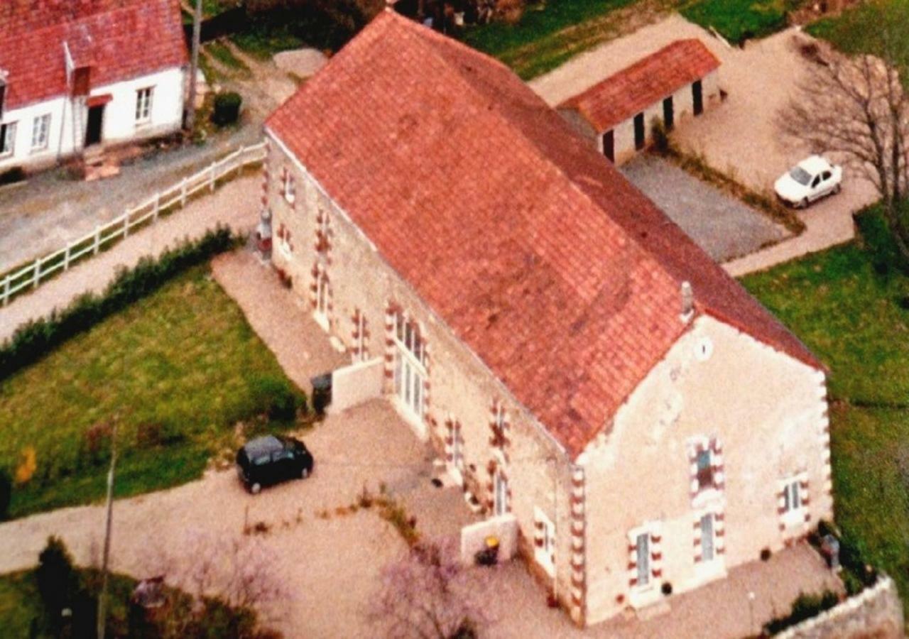 SidiaillesLogis De Chezelles住宿加早餐旅馆 外观 照片